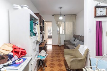 Casa à venda com 100m², 2 quartos e 1 vagaSala