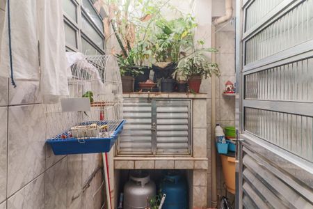 Casa à venda com 100m², 2 quartos e 1 vagaLavanderia