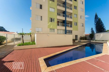 Apartamento à venda com 81m², 2 quartos e 2 vagasÁrea comum - Piscina