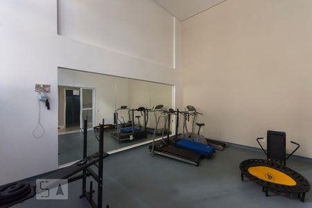 Apartamento à venda com 81m², 2 quartos e 2 vagasÁrea comum - Academia