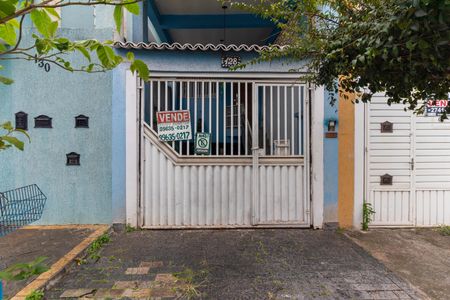 Casa à venda com 180m², 3 quartos e 3 vagasFachada