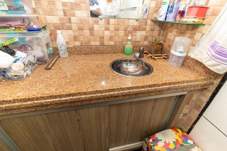 Casa à venda com 180m², 3 quartos e 3 vagasBanheiro da Suíte