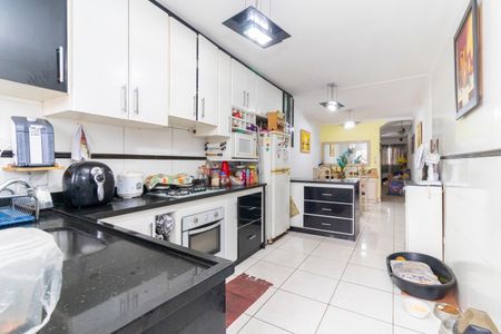 Casa à venda com 180m², 3 quartos e 3 vagasCozinha