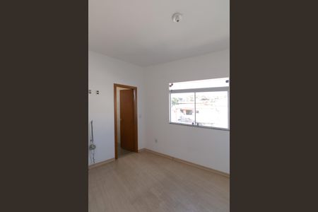 Casa à venda com 200m², 3 quartos e 3 vagasSuíte