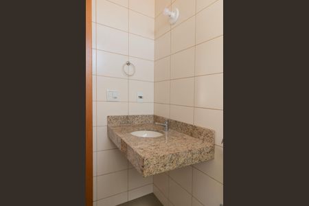 Casa à venda com 200m², 3 quartos e 3 vagasBanheiro Suíte