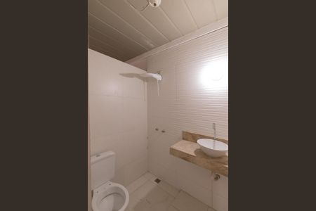 Casa à venda com 200m², 3 quartos e 3 vagasBanheiro de Serviço