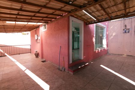 Casa à venda com 200m², 3 quartos e 3 vagasÁrea Externa