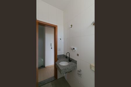 Casa à venda com 200m², 3 quartos e 3 vagasBanheiro Social