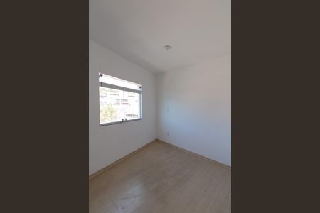 Casa à venda com 200m², 3 quartos e 3 vagasSuíte