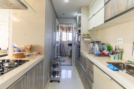 Apartamento para alugar com 100m², 2 quartos e 2 vagas Apartamento para alugar com 100m², 2 quartos e 2 vagasCozinha