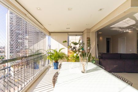 Apartamento para alugar com 100m², 2 quartos e 2 vagas Apartamento para alugar com 100m², 2 quartos e 2 vagasVaranda da Sala