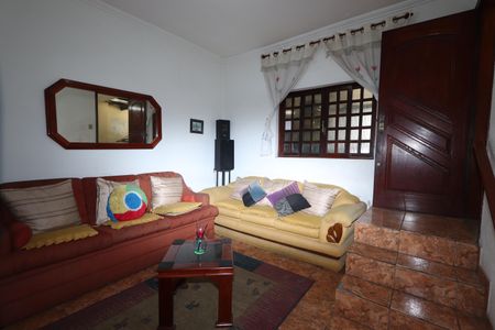 Casa à venda com 160m², 3 quartos e 3 vagasSala