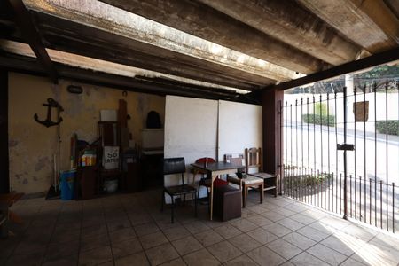 Casa à venda com 160m², 3 quartos e 3 vagasGaragem