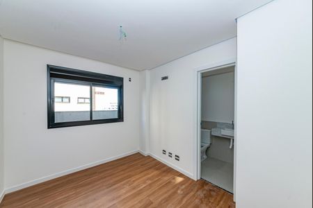 Apartamento à venda com 76m², 2 quartos e 2 vagasSuíte 2