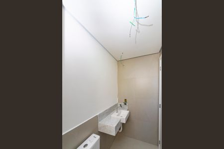 Apartamento à venda com 76m², 2 quartos e 2 vagasBanheiro da Suíte 2