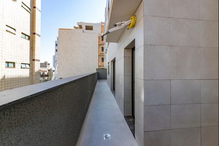 Apartamento à venda com 76m², 2 quartos e 2 vagasSacada