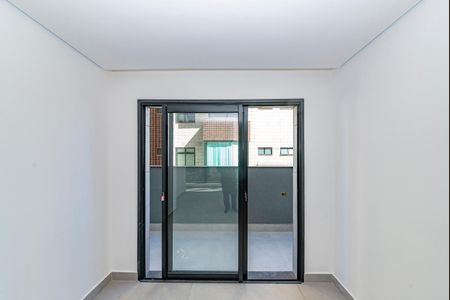 Apartamento à venda com 76m², 2 quartos e 2 vagasSala