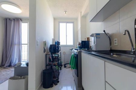 Apartamento para alugar com 42m², 2 quartos e 1 vaga Apartamento para alugar com 42m², 2 quartos e 1 vagaCozinha e Área de Serviço