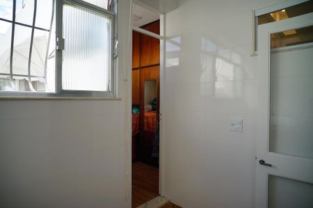Apartamento à venda com 210m², 3 quartos e 1 vaga Apartamento à venda com 210m², 3 quartos e 1 vagaÁrea de Serviço