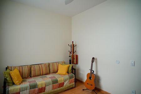 Apartamento à venda com 210m², 3 quartos e 1 vaga Apartamento à venda com 210m², 3 quartos e 1 vagaQuarto 2