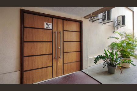 Apartamento para alugar com 85m², 2 quartos e 1 vaga Apartamento para alugar com 85m², 2 quartos e 1 vagaÁrea comum - Salão de festas