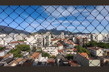 Apartamento para alugar com 85m², 2 quartos e 1 vaga Apartamento para alugar com 85m², 2 quartos e 1 vagaVista do Quarto