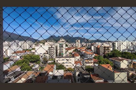 Apartamento para alugar com 85m², 2 quartos e 1 vaga Apartamento para alugar com 85m², 2 quartos e 1 vagaVista da Suíte