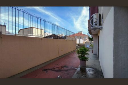 Apartamento para alugar com 85m², 2 quartos e 1 vaga Apartamento para alugar com 85m², 2 quartos e 1 vagaÁrea comum - Playground