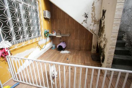 Casa à venda com 90m², 3 quartos e 2 vagasÁrea de Serviço