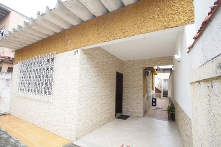 Casa à venda com 90m², 3 quartos e 2 vagasGaragem