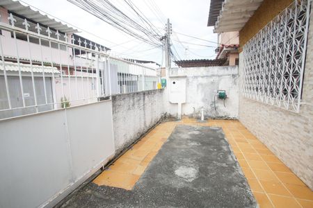 Casa à venda com 90m², 3 quartos e 2 vagasQuintal
