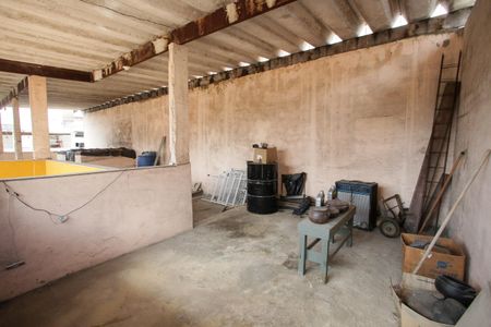 Casa à venda com 90m², 3 quartos e 2 vagasTerraço