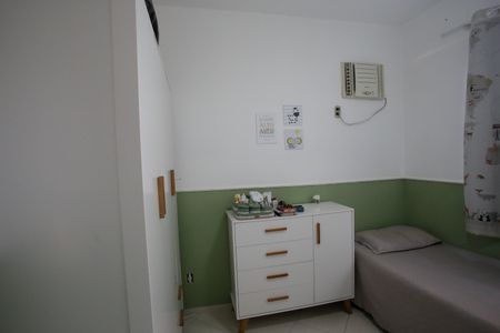 Casa à venda com 90m², 3 quartos e 2 vagasQuarto 2