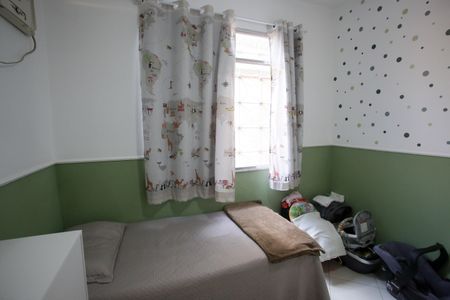 Casa à venda com 90m², 3 quartos e 2 vagasQuarto 2