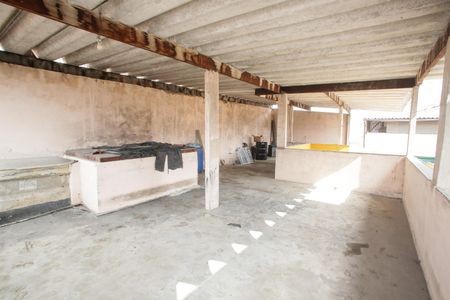 Casa à venda com 90m², 3 quartos e 2 vagasTerraço