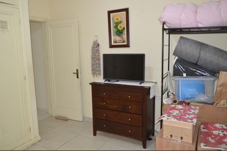 Casa de condomínio à venda com 110m², 3 quartos e 2 vagasQuarto 3