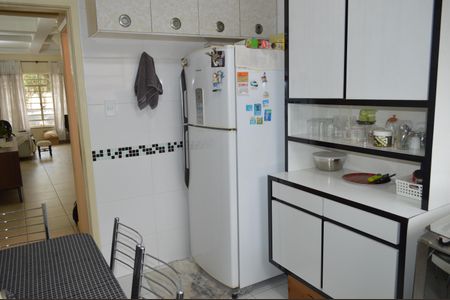 Casa de condomínio à venda com 110m², 3 quartos e 2 vagasCozinha