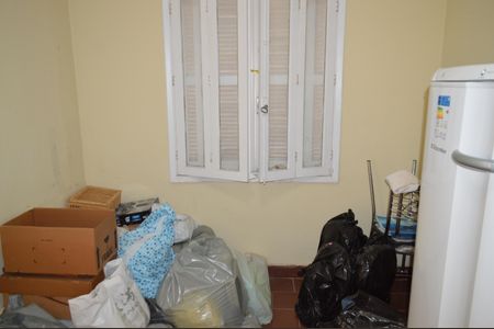 Casa de condomínio à venda com 110m², 3 quartos e 2 vagasQuarto de Serviço