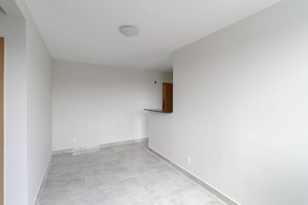 Sala de apartamento para alugar com 2 quartos, 60m² em Cabral, Contagem