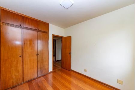 Apartamento à venda com 148m², 4 quartos e 3 vagas Apartamento à venda com 148m², 4 quartos e 3 vagasQuarto 2