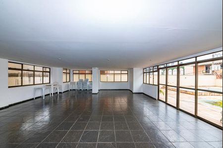 Apartamento à venda com 148m², 4 quartos e 3 vagas Apartamento à venda com 148m², 4 quartos e 3 vagasÁrea comum