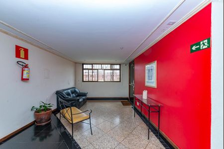 Apartamento à venda com 148m², 4 quartos e 3 vagas Apartamento à venda com 148m², 4 quartos e 3 vagasHall de entrada