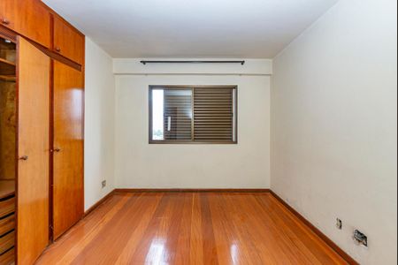 Apartamento à venda com 148m², 4 quartos e 3 vagas Apartamento à venda com 148m², 4 quartos e 3 vagasQuarto 1