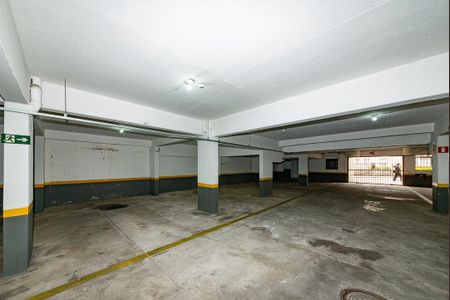 Apartamento à venda com 148m², 4 quartos e 3 vagas Apartamento à venda com 148m², 4 quartos e 3 vagasGaragem