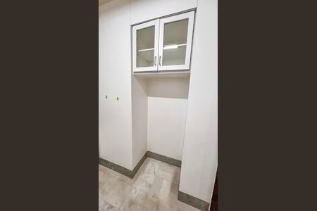 Apartamento à venda com 180m², 4 quartos e 1 vagaCozinha