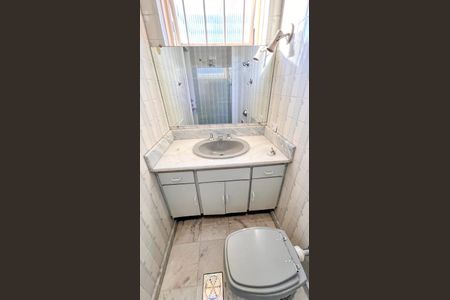 Apartamento à venda com 180m², 4 quartos e 1 vagaBanheiro/Suite