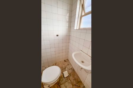 Apartamento à venda com 180m², 4 quartos e 1 vagaBanheiro de Serviço