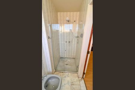 Apartamento à venda com 180m², 4 quartos e 1 vagaBanheiro/Suite