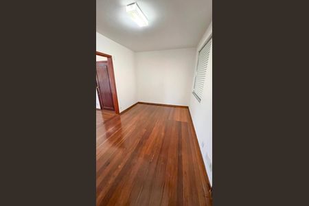 Apartamento à venda com 180m², 4 quartos e 1 vagaSala