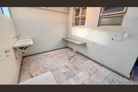 Apartamento à venda com 180m², 4 quartos e 1 vagaLavanderia